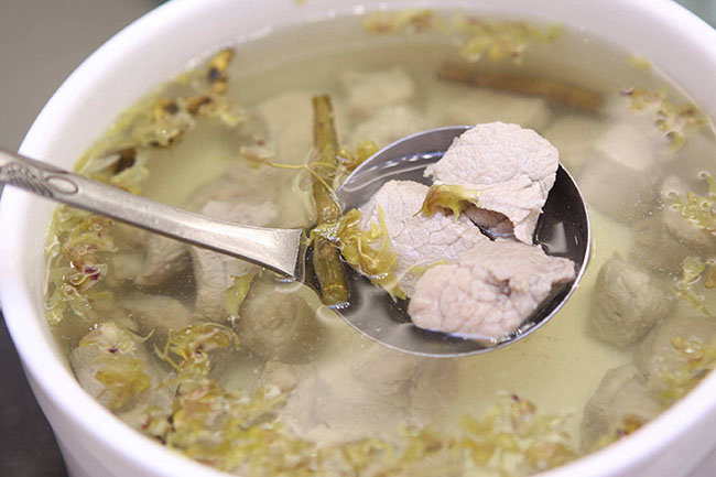 石斛的壮阳功效与作用及食用方法_水草石斛的功效_水草石斛的功效与